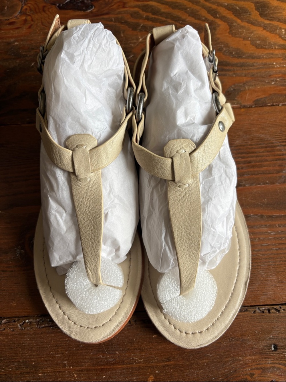 Rachel Ring T Strap Off White Women's Sandals